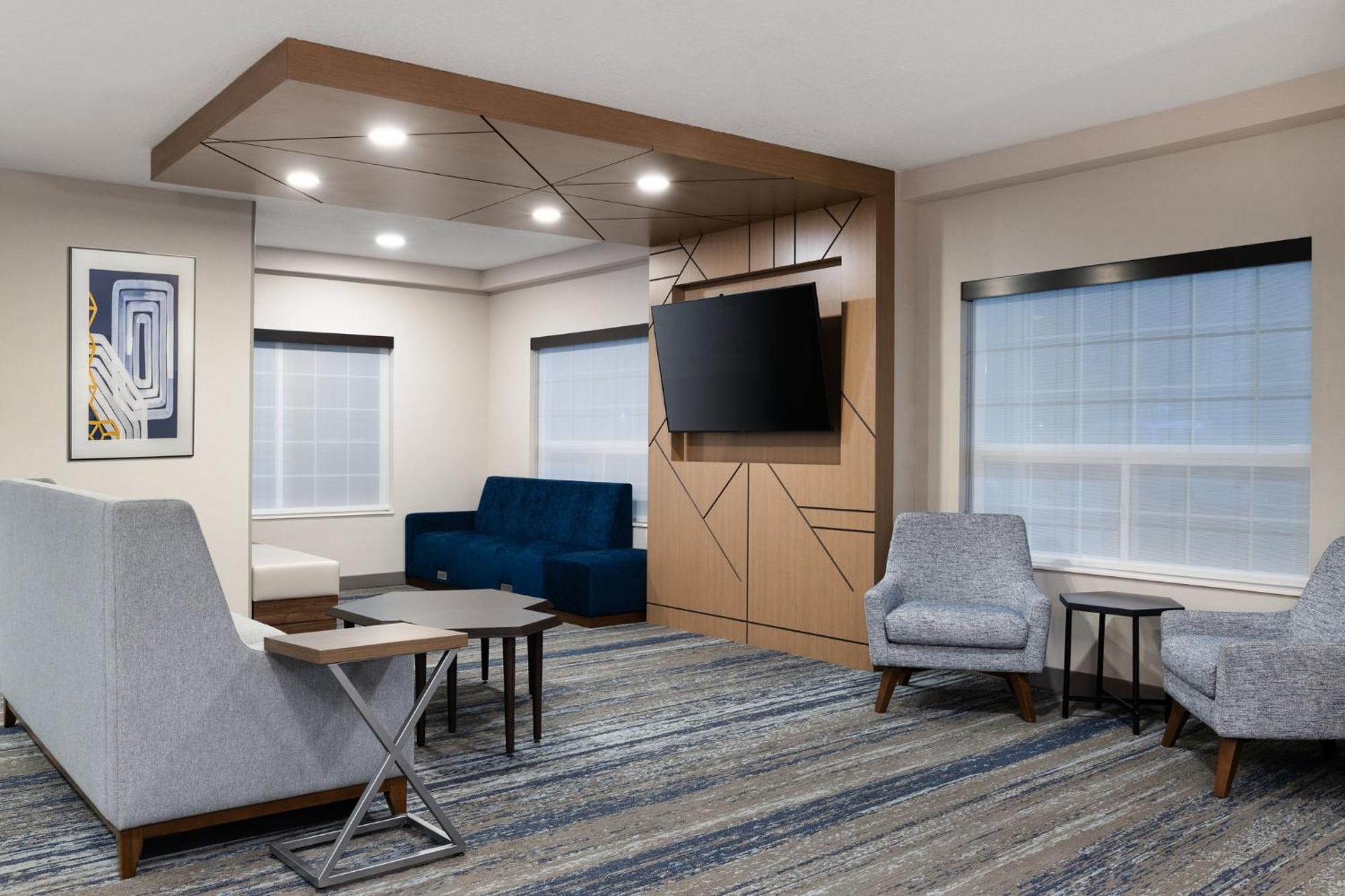 Express Hotel&suites - Jantzen Beach, An Ihg