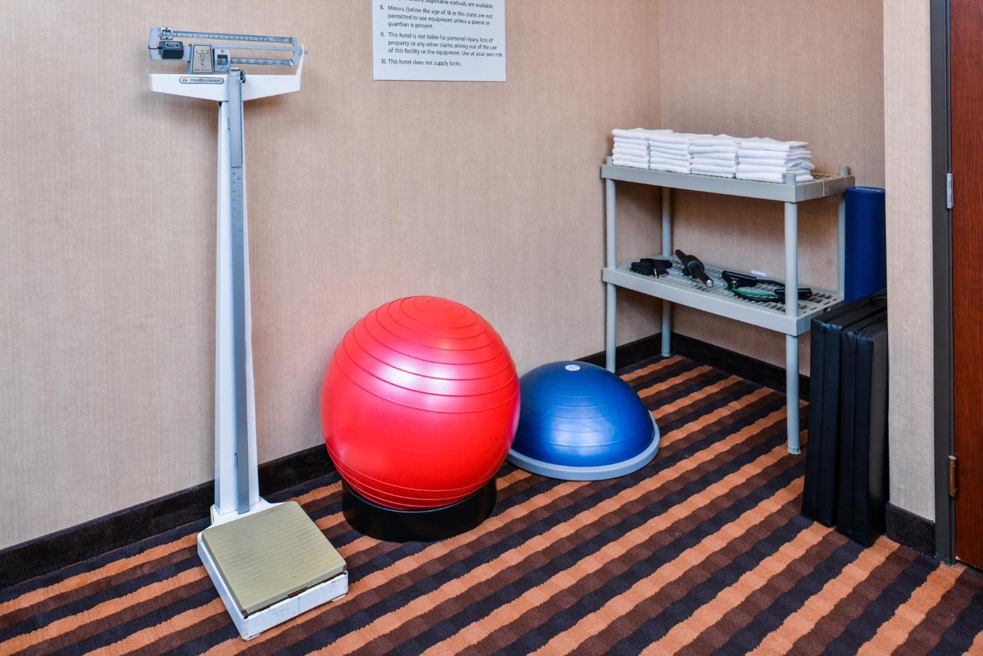 Express & - Jantzen By Ihg Hotel