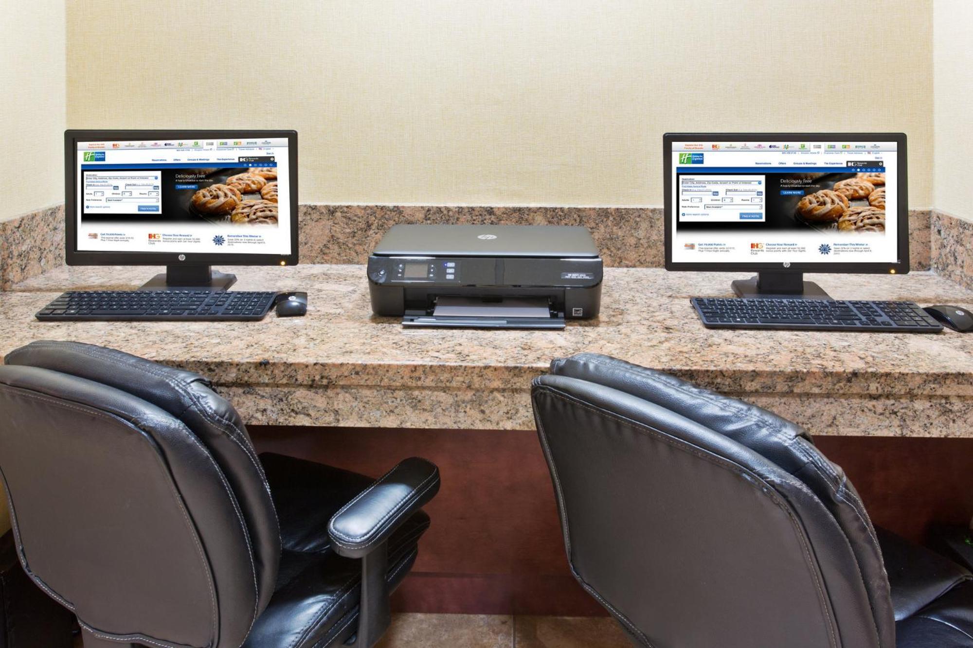 Hotel Express & - Jantzen By Ihg Portland