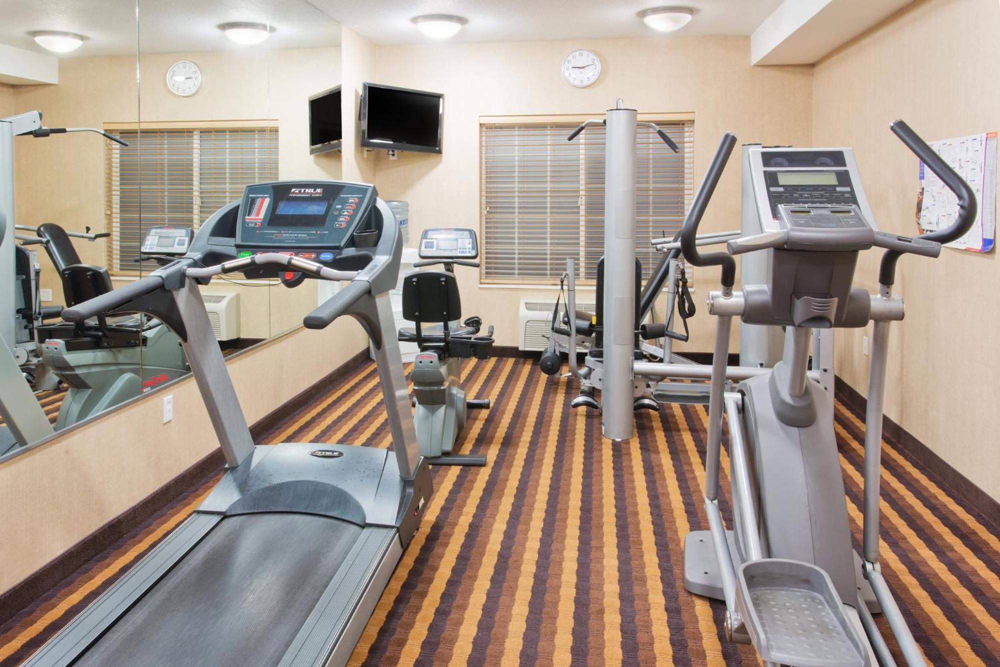 Hotel Express Hotel&suites - Jantzen Beach, An Ihg 3*